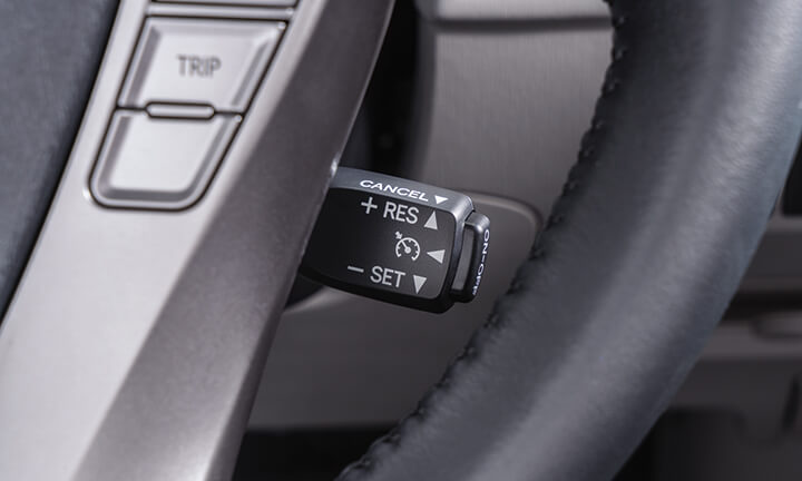 Toyota Prius Plus 7 Seater MPV - Cruise Control