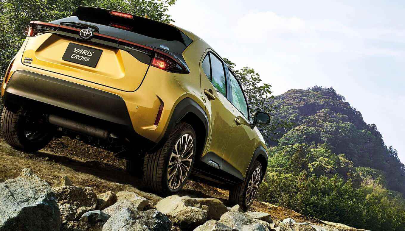 Toyota Yaris Cross Singapore Self Charging Hybrid Suv Best In Class Boot Space Advanced Safety Features Fuel Efficient